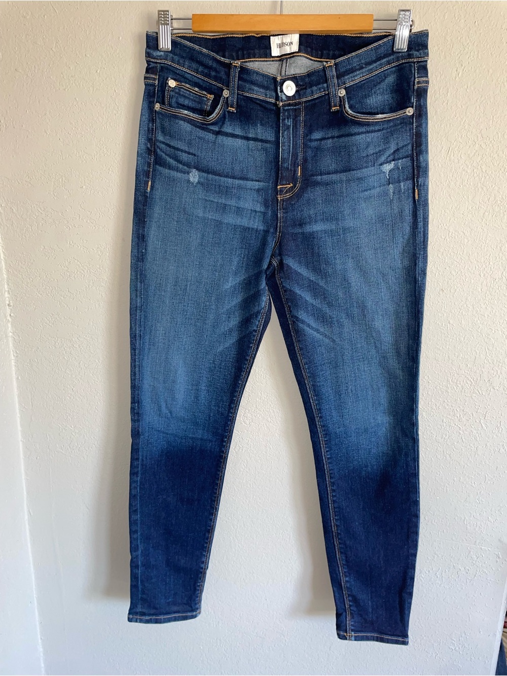 Hudson Jeans Women's Dark Wash Skinny Jeans Nico mid rise